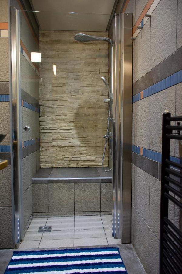 Handcrafted Unique Flat, 200M From The Acropolis Aten Exteriör bild